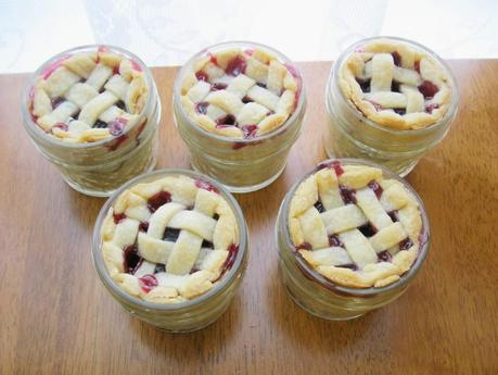 Mini Cherry Pies in a Jar