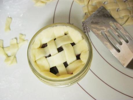 Mini Cherry Pies in a Jar