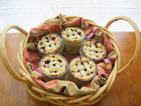 Mini Cherry Pies in a Jar
