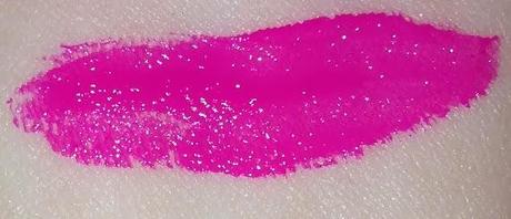 Wet n Wild Vicious Varnis High Shine Lip Stain in Ball in Vienna