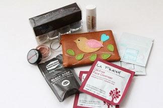 Vegan Cuts Beauty Box for December 2013