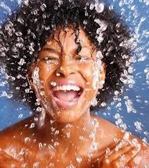 5 Reasons to Include Honey in your Natural Hair Regimen