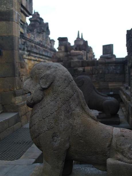 PB030077 荘厳なボロブドゥールを擁するジョグジャカルタ /  Yogyakarta, Borobudur & Prambanan