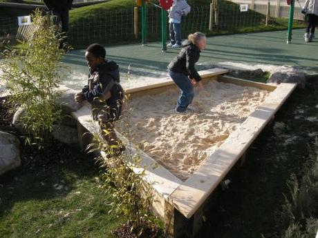 Chumleigh Gardens Under 5's Playground, London - Sand Pit With Wooden Edging