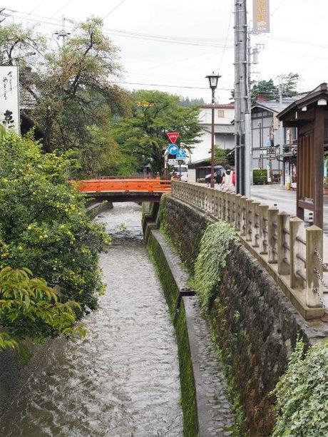 P9070065 驟雨の高山/ Takayama,in autumn rain