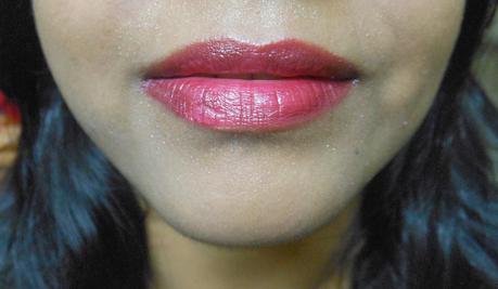 Revlon Just Bitten Kissable Lip Stain Crush ~ Review, Swatch and LOTD