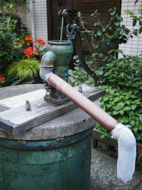 P5030040 樋口一葉を育んだ街，本郷元菊坂町 / Tokyo,Hongo   associated with Ichiyo Higuchi