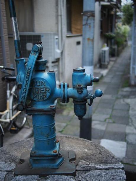 P50300631 樋口一葉を育んだ街，本郷元菊坂町 / Tokyo,Hongo   associated with Ichiyo Higuchi