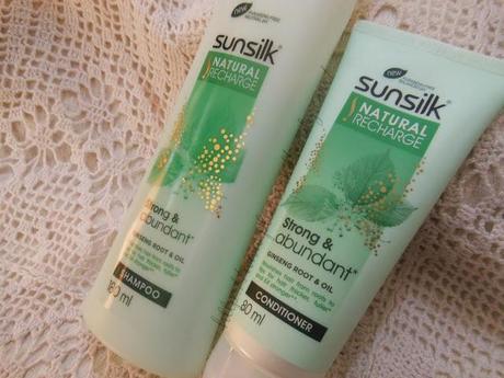Currently Loving ~ NEW! Sunsilk Natural Recharge Shampoo + Conditioner (Strong & Abundant)
