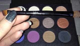 It Cosmetics Luxe Anti Aging High Performance Eyeshadow Palette