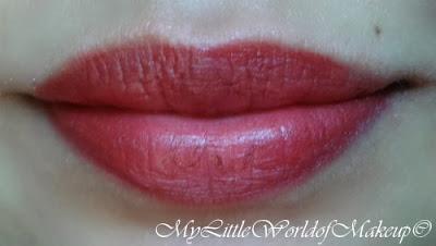 Excel Twist Lipstick in no.29