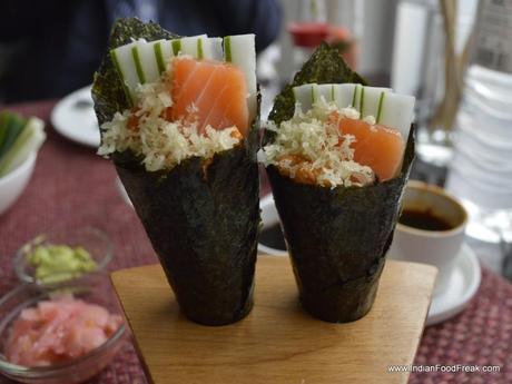 Salmon Temaki