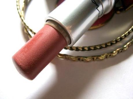 MAC Satin Finish Lipstick TWIG Review, Swatches and FOTD