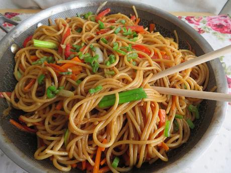 Lo Mein Noodles