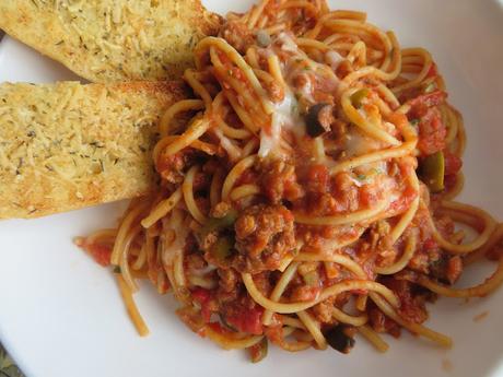 Baked Spaghetti and Meat Sauce