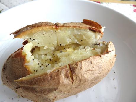 English Jacket Potatoes