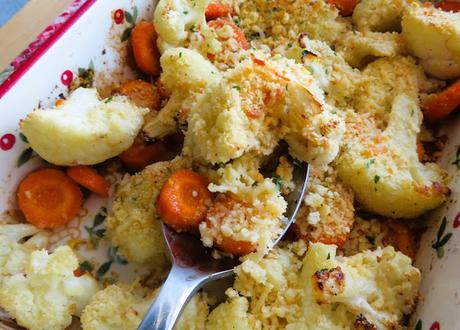 Crumb Topped Roasted Cauliflower & Carrots