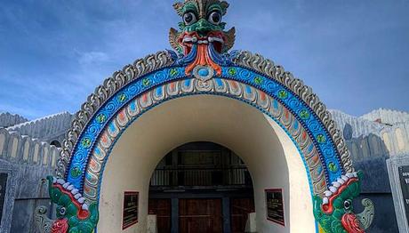 Valluvar Kottam is one of the Chennai tourist places.