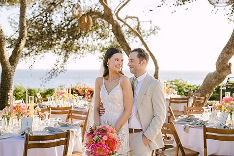 fresco-summer-wedding-kefalonia-colorful-flowers_04