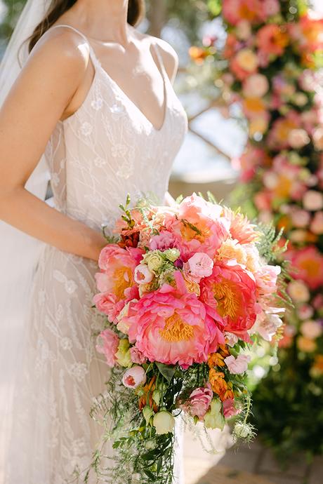 fresco-summer-wedding-kefalonia-colorful-flowers_19