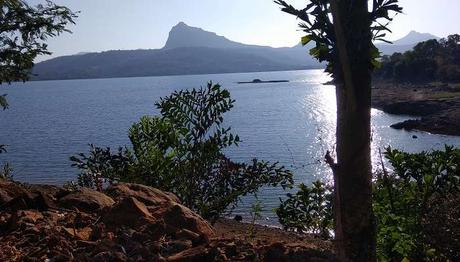 Gorgeous view of Pavana Lake, which is one of the best places for couples to plan a day trip near Pune