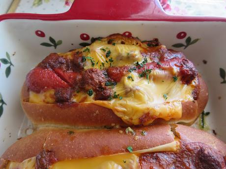 Chili Cheese Dog Boats