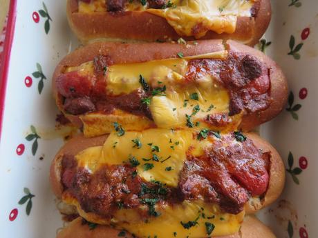 Chili Cheese Dog Boats