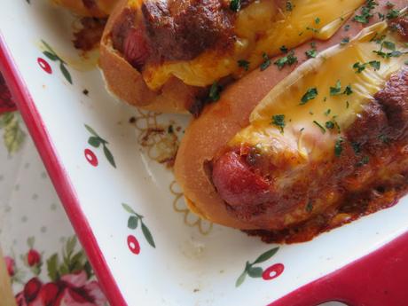 Chili Cheese Dog Boats