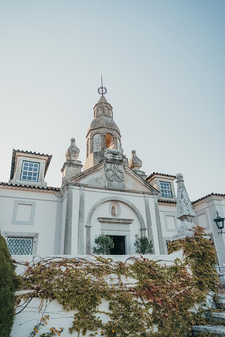 charming-garden-wedding-lisbon-white-blooms_03