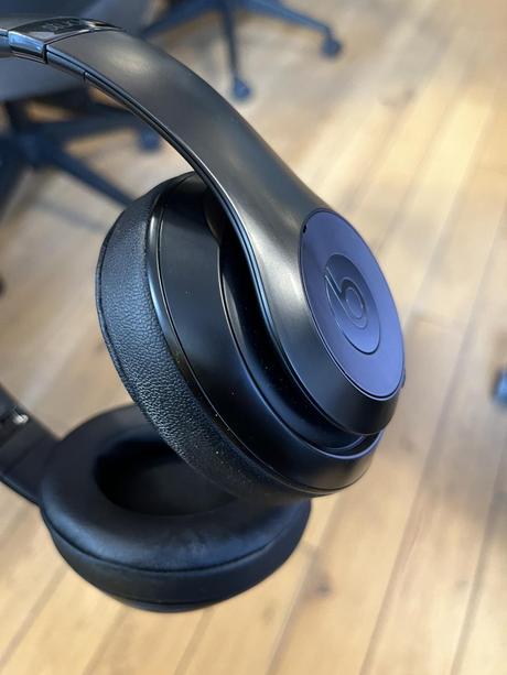 Beats Studio3 headphones review: Good, not great