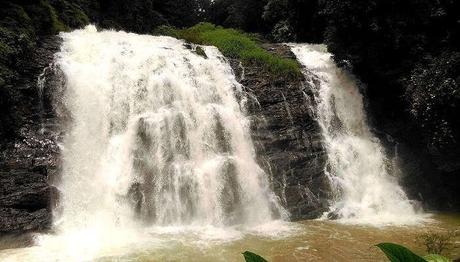 Manjehalli Waterfalls