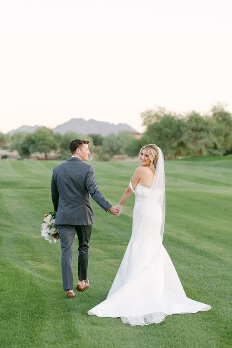 stylish-neutral-wedding-palm-desert-california_04