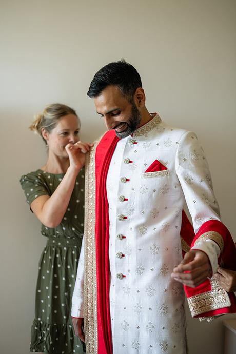 vibrant-indian-wedding-modern-vow-exchange-athens_10