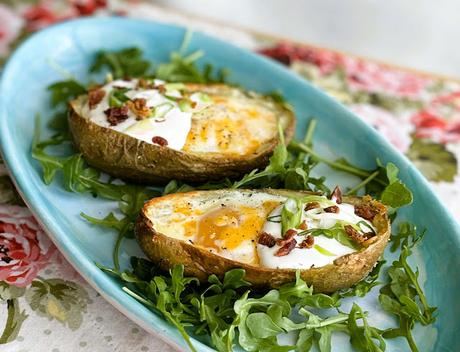 Loaded Potato Breakfast Skins