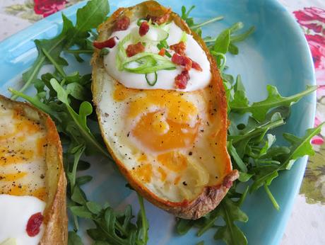 Loaded Potato Breakfast Skins