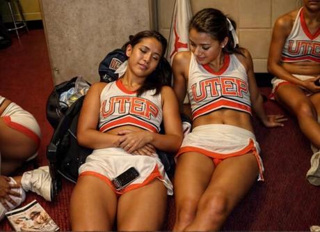 Top 20 Hilarious Cheerleader Wardrobe Malfunctions