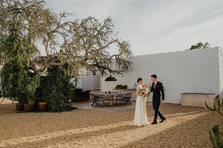 spring-wedding-portugal-bright-yellow-flowers_17