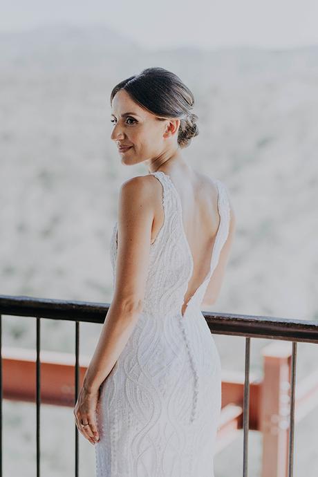 romantic-summer-wedding-nicosia-pastel-florals_06