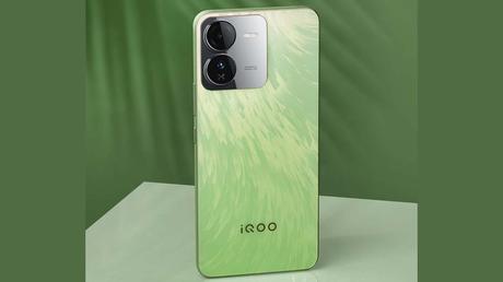 iQOO Z9 Display