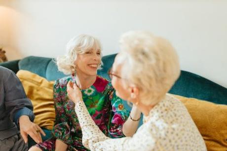 The Power of Friendship and Support Groups for Menopause Goddesses