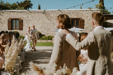 lush-bohemian-wedding-cyprus-pampas-grass_16