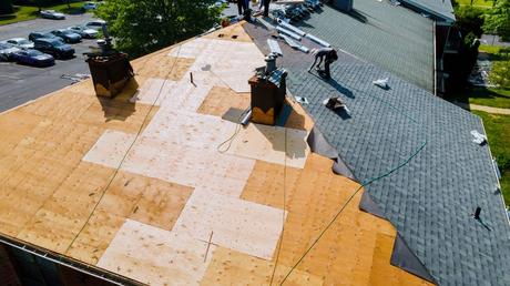 Knowing When It’s Time for a Roof Replacement: Signs to Watch Out For