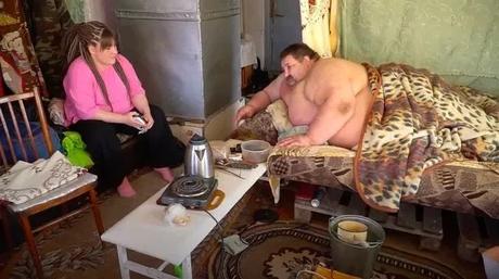 Man Who Weighed 44 Stone Found Dead At Home Days After Telling Friends About New Diet