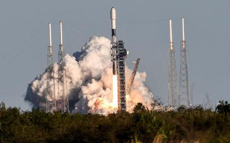 Musk’s SpaceX is building a ‘massive spy satellite network’ for US intelligence