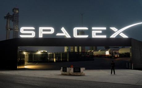 Musk’s SpaceX is building a ‘massive spy satellite network’ for US intelligence