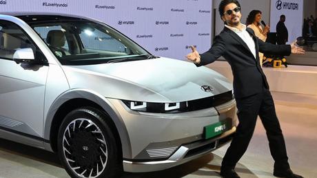 Hyundai Ioniq 5 best selling premium price ev