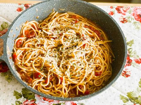 One Pan Spaghetti