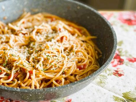 One Pan Spaghetti