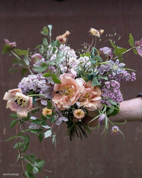 spring wedding bouquets lilac dafioridesign