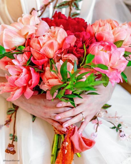 spring wedding bouquets peonies bright houseofbernal